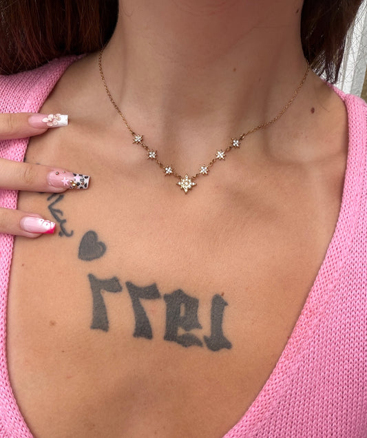COLLIER ANASTASIA